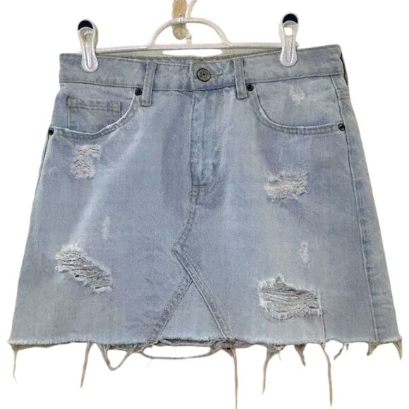 Aeropostale Distressed Jean Skirt Light Wash Size 4 - Picture 1 of 4